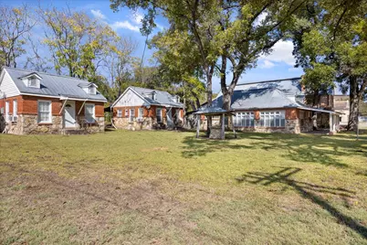 301 NE Barnard Street, Glen Rose, TX 76043 - Photo 18