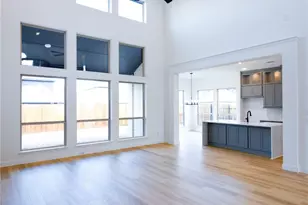 12172 Crystal Spgs Ln, Frisco, TX 75035 - Photo 14