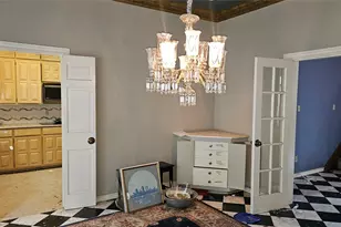 1809 Burton Hill Rd, Fort Worth, TX 76107 - Photo 8