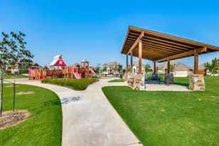 10912 Canyon Mine Dr, Aubrey, TX 76227 - Photo 24