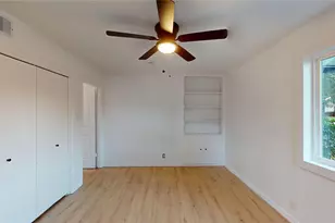 409 Vicki Pl, Hurst, TX 76053 - Photo 18