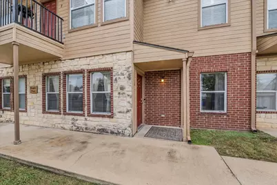 1401 Bagby Avenue #3, Waco, TX 76706 - Photo 2