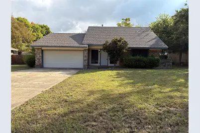 828 Misty Glen Drive, DeSoto, TX 75115 - Photo 1
