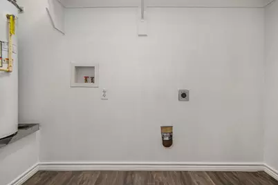 2621 Lee Avenue #B, Fort Worth, TX 76164 - Photo 6