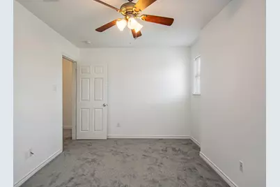 2621 Lee Avenue #B, Fort Worth, TX 76164 - Photo 8