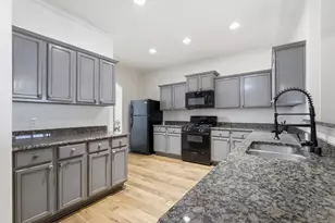 521 Bailer Dr, Crowley, TX 76036 - Photo 4
