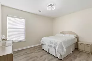 521 Bailer Dr, Crowley, TX 76036 - Photo 38