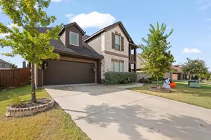 1112 Bear Oak Dr, Burleson, TX 76028 - Photo 1