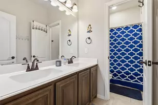 1112 Bear Oak Dr, Burleson, TX 76028 - Photo 22