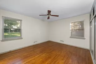 1405 Briarwood Blvd, Arlington, TX 76013 - Photo 16