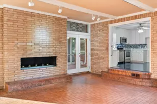 1405 Briarwood Blvd, Arlington, TX 76013 - Photo 14