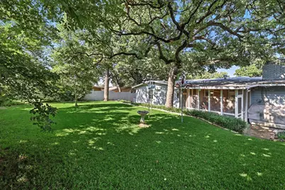 1405 Briarwood Boulevard, Arlington, TX 76013 - Photo 22