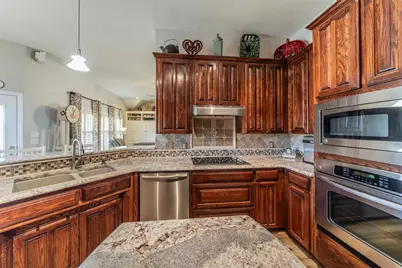 11621 Willow Springs Road, Fort Worth, TX 76052 - Photo 4