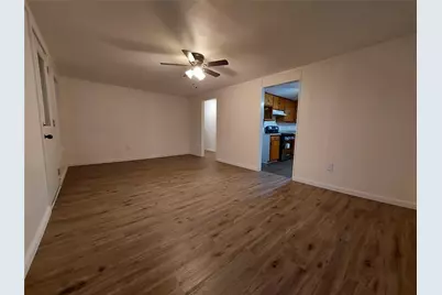 606 W Washington Avenue, Whitney, TX 76692 - Photo 4