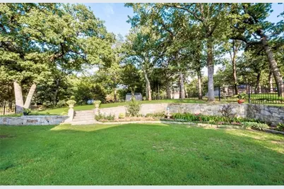 1125 Kiowa Drive E, Lake Kiowa, TX 76240 - Photo 26