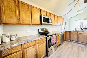 290 Harbor Dr, Gun Barrel City, TX 75156 - Photo 10