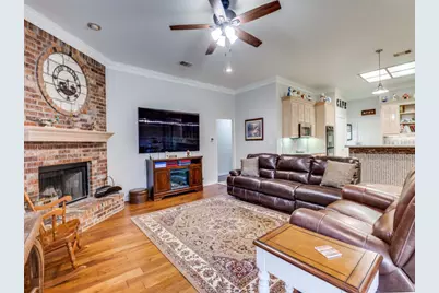 8640 Glen Eagles Drive, Red Oak, TX 75154 - Photo 2