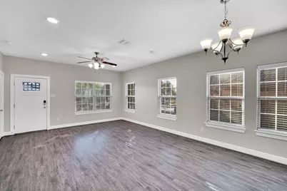 322 S Watson Street, Alvarado, TX 76009 - Photo 4