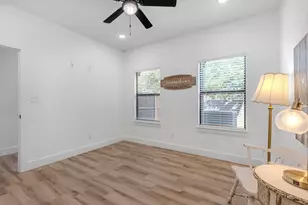 2111 Wright St, Greenville, TX 75401 - Photo 14