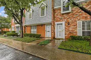 1231 Roaring Springs Rd, Fort Worth, TX 76114 - Photo 2