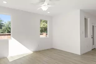 2637 Lost Maples Ln, Dallas, TX 75228 - Photo 12