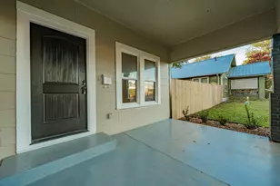 515 N Newsom St, Mineola, TX 75773 - Photo 4