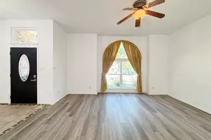 2020 Meadowbrook Dr, Mesquite, TX 75149 - Photo 4