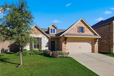 1737 Rio Secco Drive, Fort Worth, TX 76131 - Photo 2