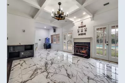 140 Twin Lakes Drive, Double Oak, TX 75077 - Photo 4