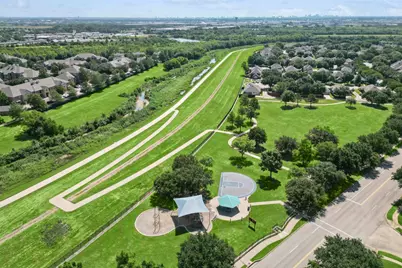 700 Canyon Side Way, Irving, TX 75063 - Photo 22