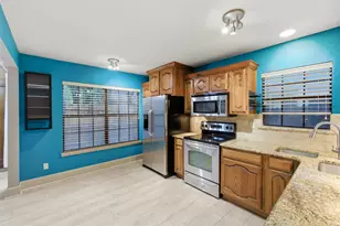 700 Canyon Side Way, Irving, TX 75063 - Photo 8