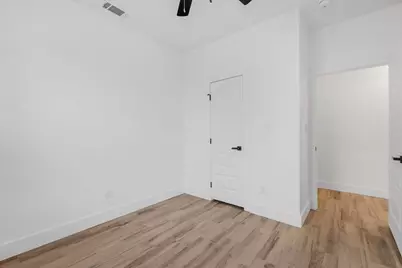 2111 Wright Street #B, Greenville, TX 75401 - Photo 16