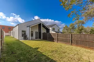 2111 Wright St, Greenville, TX 75401 - Photo 24