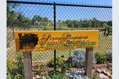 1148 E Landings N, Granbury, TX 76049 - Photo 22