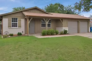 824 E Prairie View Rd, Crowley, TX 76036 - Photo 2