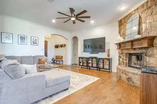 11008 Owl Creek Dr, Fort Worth, TX 76179 - Photo 8