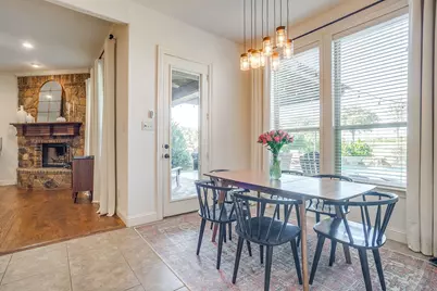 11008 Owl Creek Drive, Fort Worth, TX 76179 - Photo 10