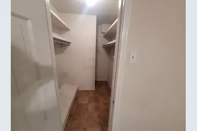 7708 Village Trail Drive, Dallas, TX 75254 - Photo 10