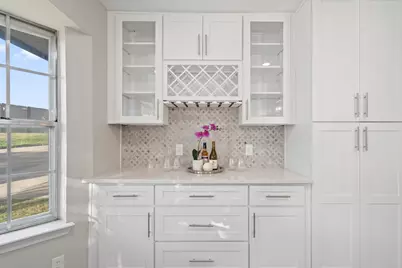 345 Somerset, Bedford, TX 76022 - Photo 12