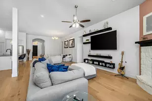 1017 Cottonseed St, Little Elm, TX 76227 - Photo 16