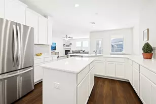 11216 Ponderosa Trl, Aubrey, TX 76227 - Photo 2