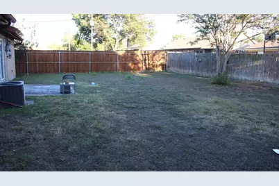 6320 Rebecca Lane, Watauga, TX 76148 - Photo 18