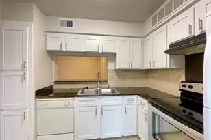 336 Melrose Dr, Richardson, TX 75080 - Photo 10