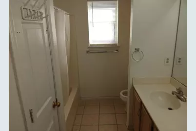 821 Hill Street, Grand Prairie, TX 75050 - Photo 10