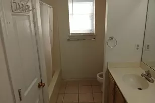 821 Hill St, Grand Prairie, TX 75050 - Photo 10