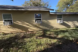 751 N Race St, Stephenville, TX 76401 - Photo 26