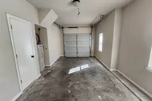 130 Del Rio Ave, Benbrook, TX 76126 - Photo 20