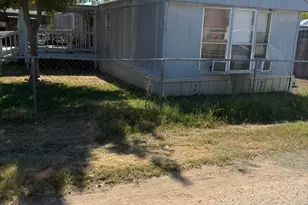 209 Co Rd 4852, Newark, TX 76071 - Photo 2