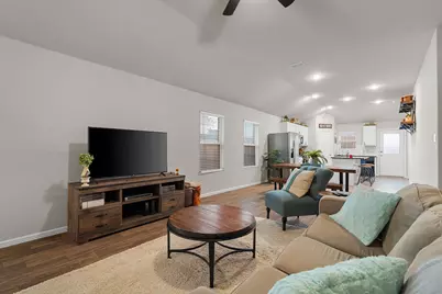 3410 Buster Way, Corinth, TX 76210 - Photo 4