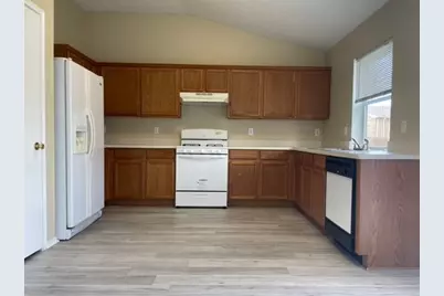 4753 Sea Ridge Drive, Fort Worth, TX 76133 - Photo 8